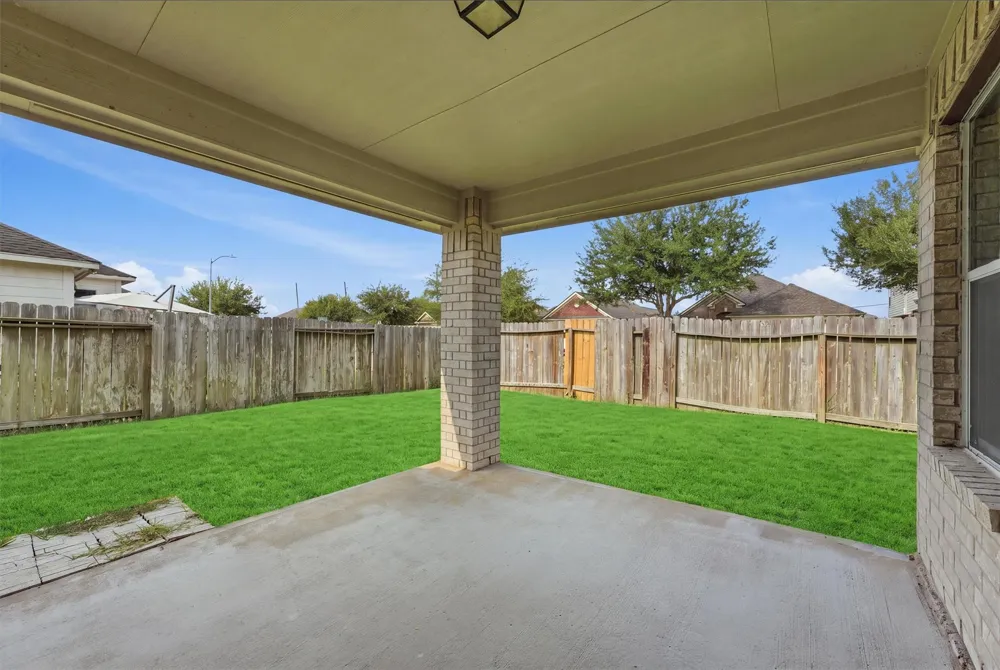 25 Wheeler Ridge Circle Manvel, TX 77578