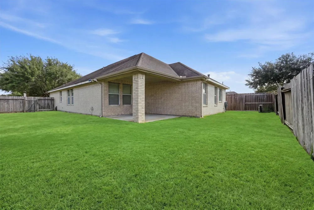25 Wheeler Ridge Circle Manvel, TX 77578