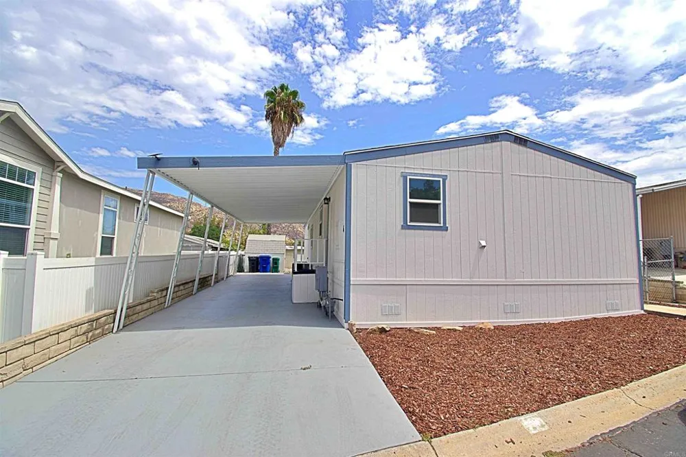 10880 Highway 67 #4 Lakeside, CA 92040