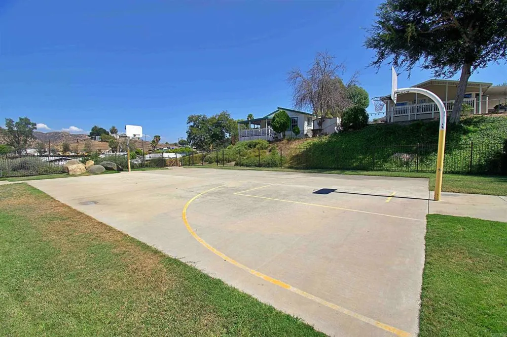 10880 Highway 67 #4 Lakeside, CA 92040