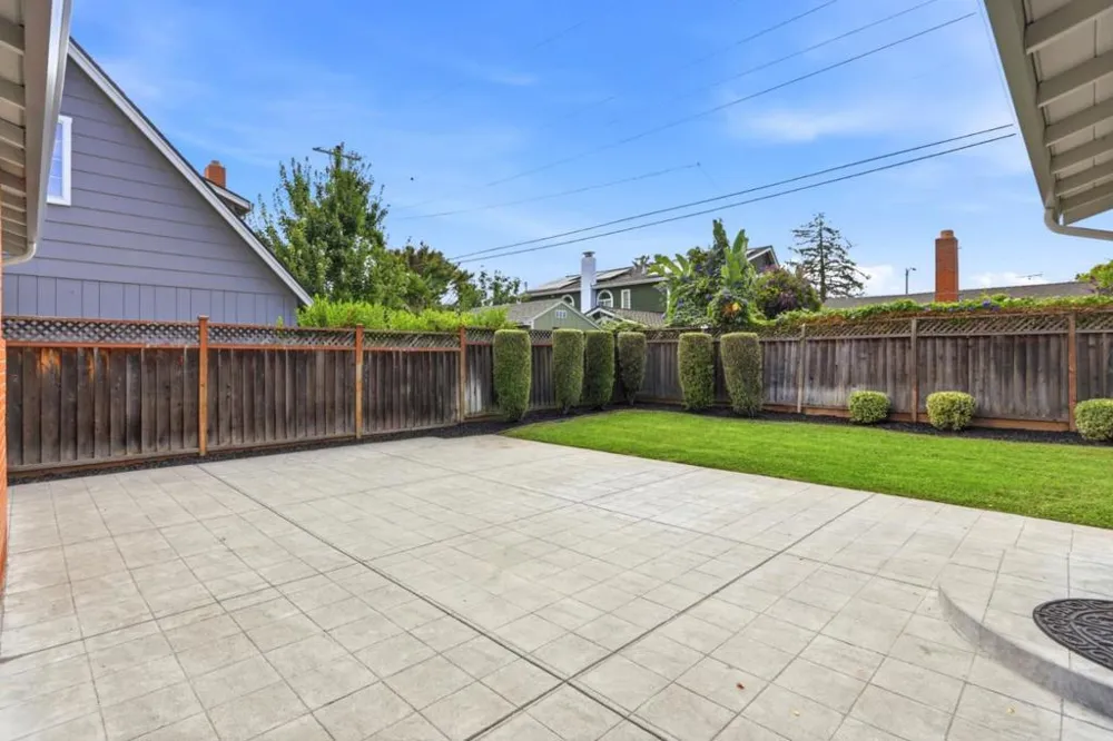 2721 Dumbarton Avenue San Jose, CA 95124