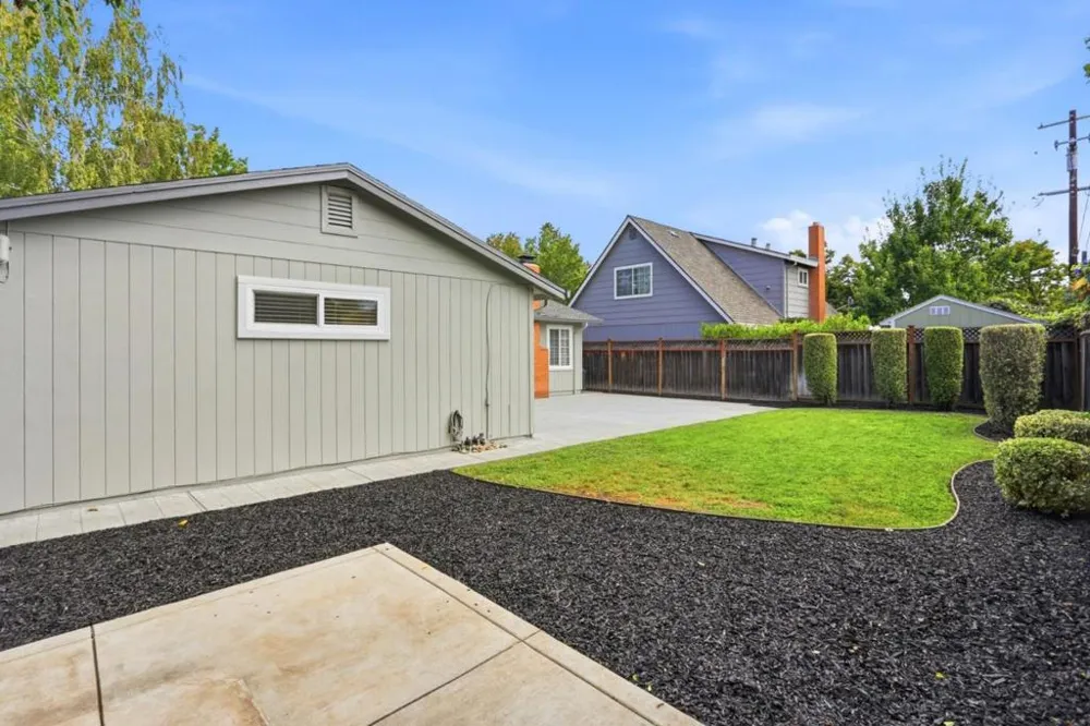 2721 Dumbarton Avenue San Jose, CA 95124