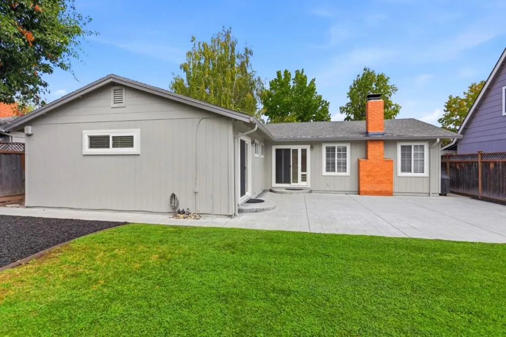 2721 Dumbarton Avenue San Jose, CA 95124