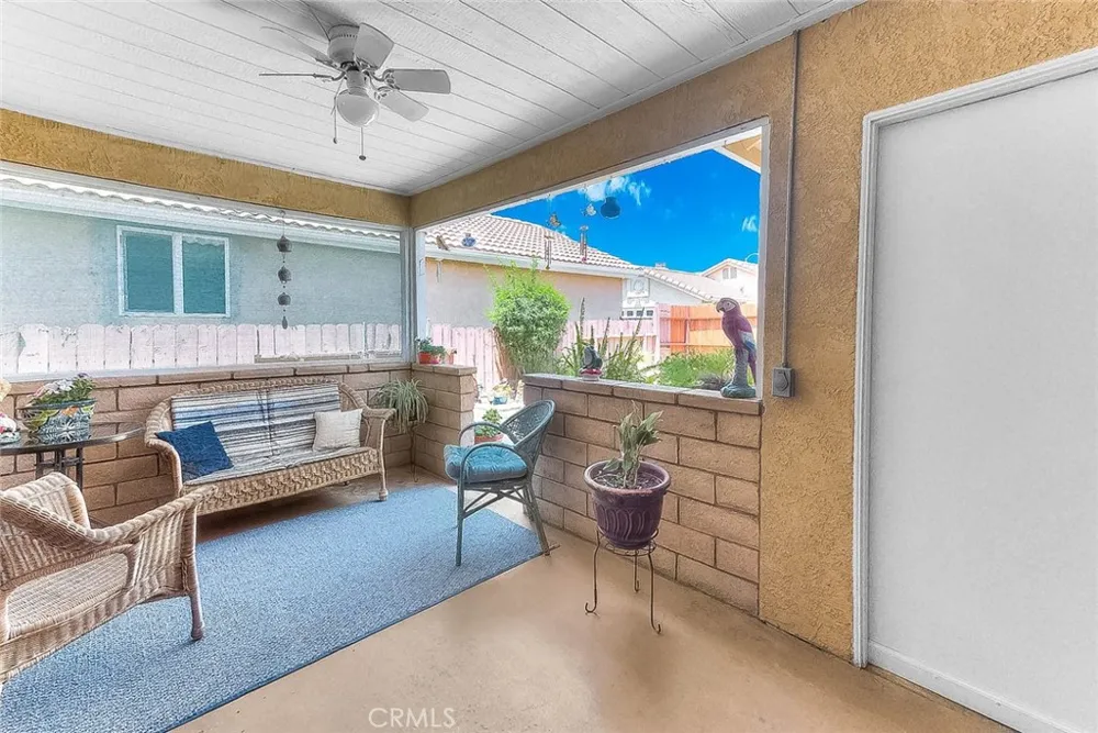 2980 La Habra Hemet, CA 92545
