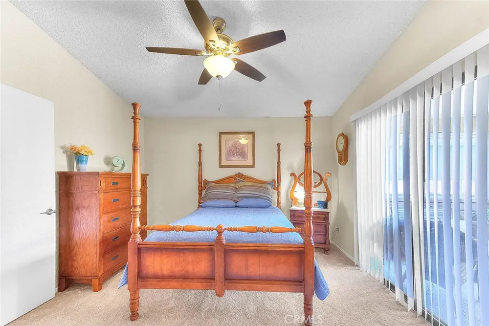 2980 La Habra Hemet, CA 92545
