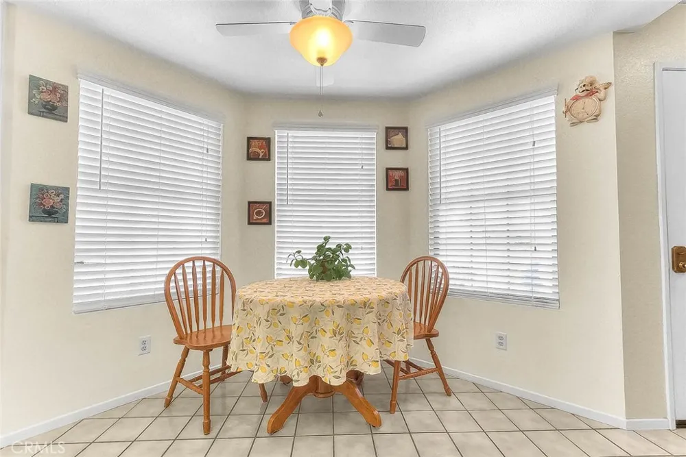 2980 La Habra Hemet, CA 92545