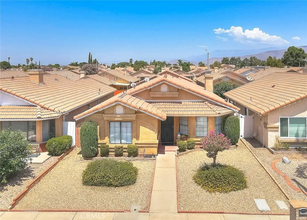 2980 La Habra Hemet, CA 92545