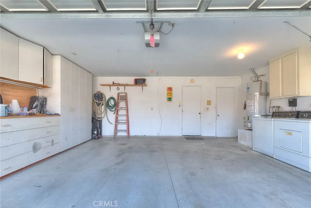 2980 La Habra Hemet, CA 92545