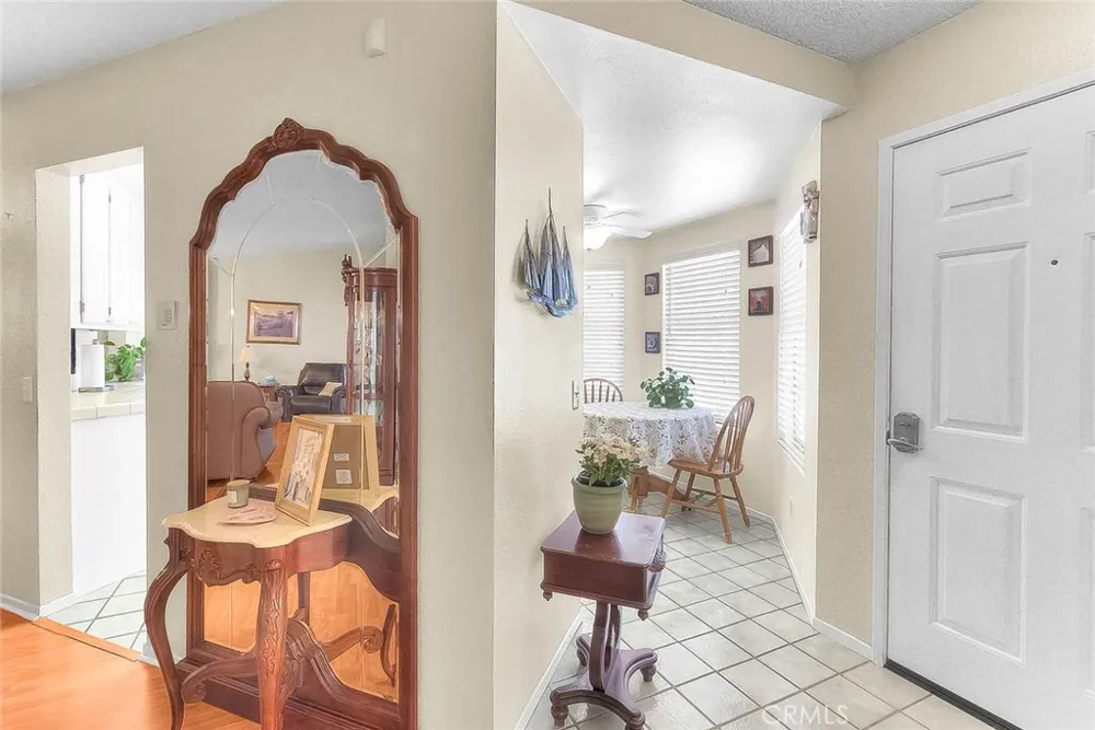 2980 La Habra Hemet, CA 92545