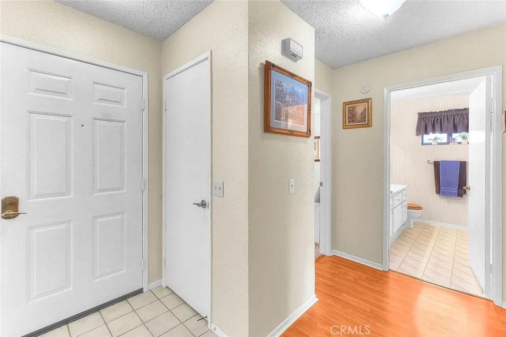 2980 La Habra Hemet, CA 92545