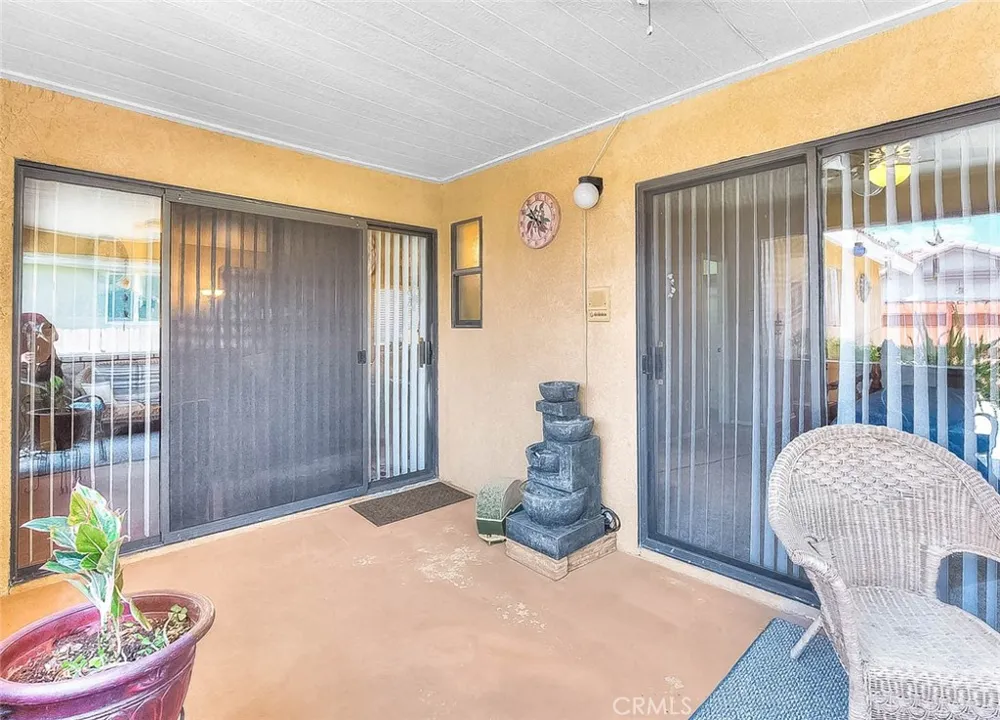 2980 La Habra Hemet, CA 92545