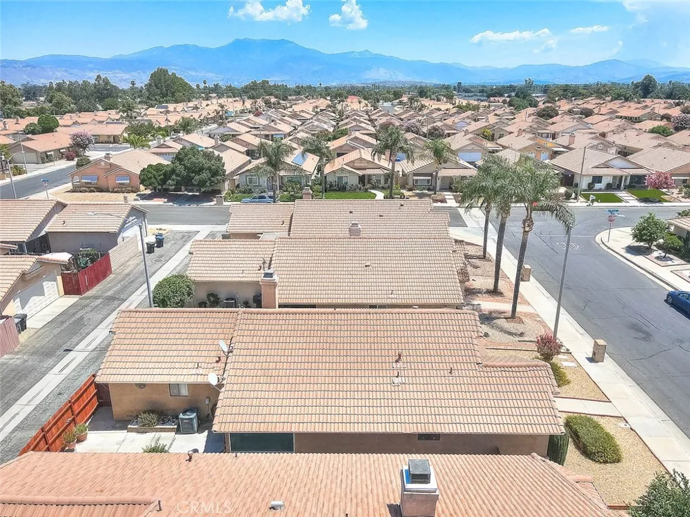 2980 La Habra Hemet, CA 92545