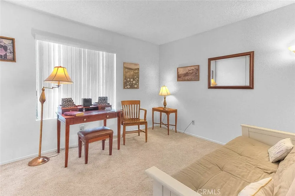2980 La Habra Hemet, CA 92545