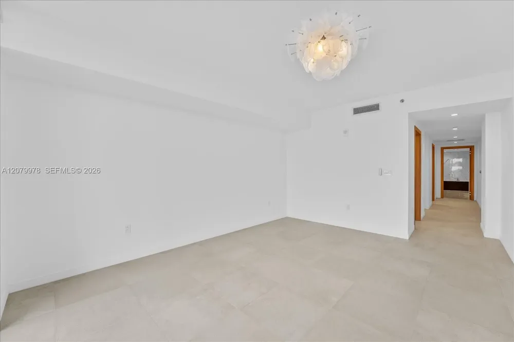 1135 103 St #403 Bay Harbor Islands, FL 33154
