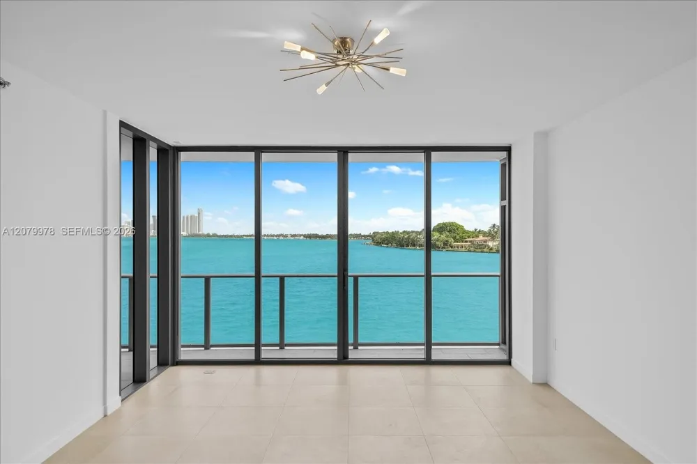 1135 103 St #403 Bay Harbor Islands, FL 33154