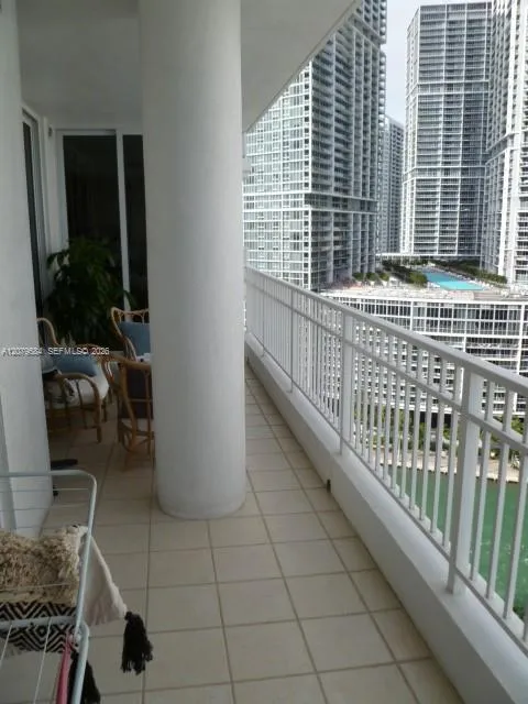 801 Brickell Key Blvd #2110 Miami, FL 33131