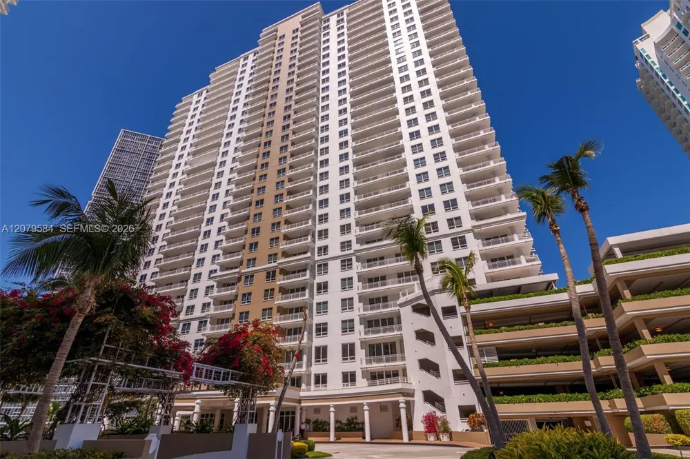801 Brickell Key Blvd #2110 Miami, FL 33131