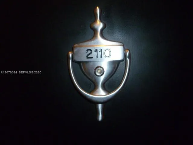 801 Brickell Key Blvd #2110 Miami, FL 33131