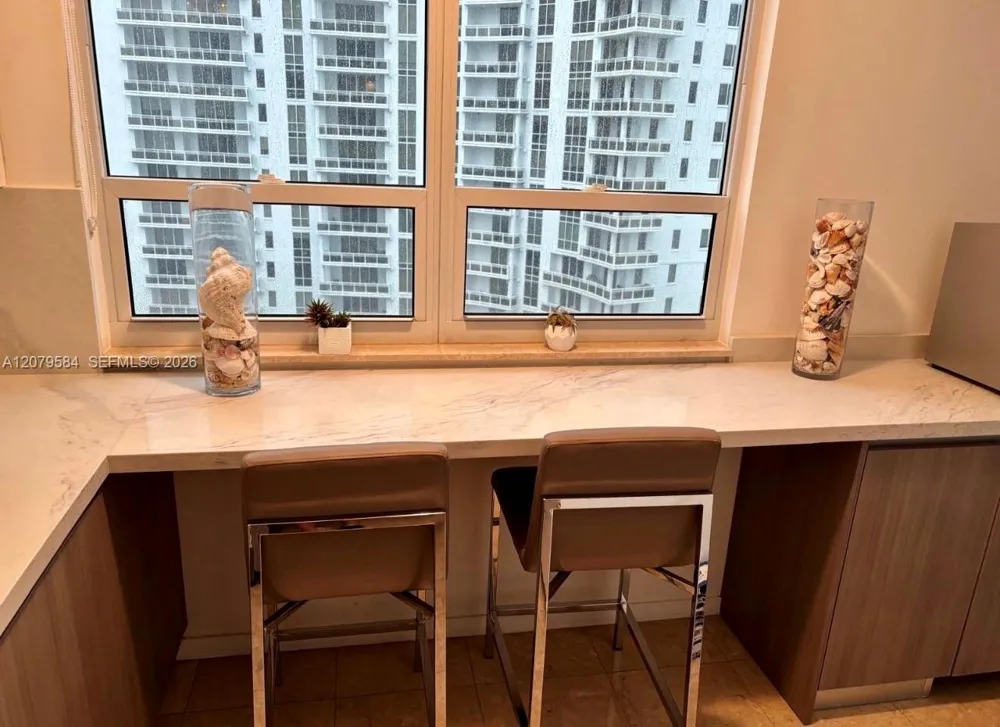 801 Brickell Key Blvd #2110 Miami, FL 33131