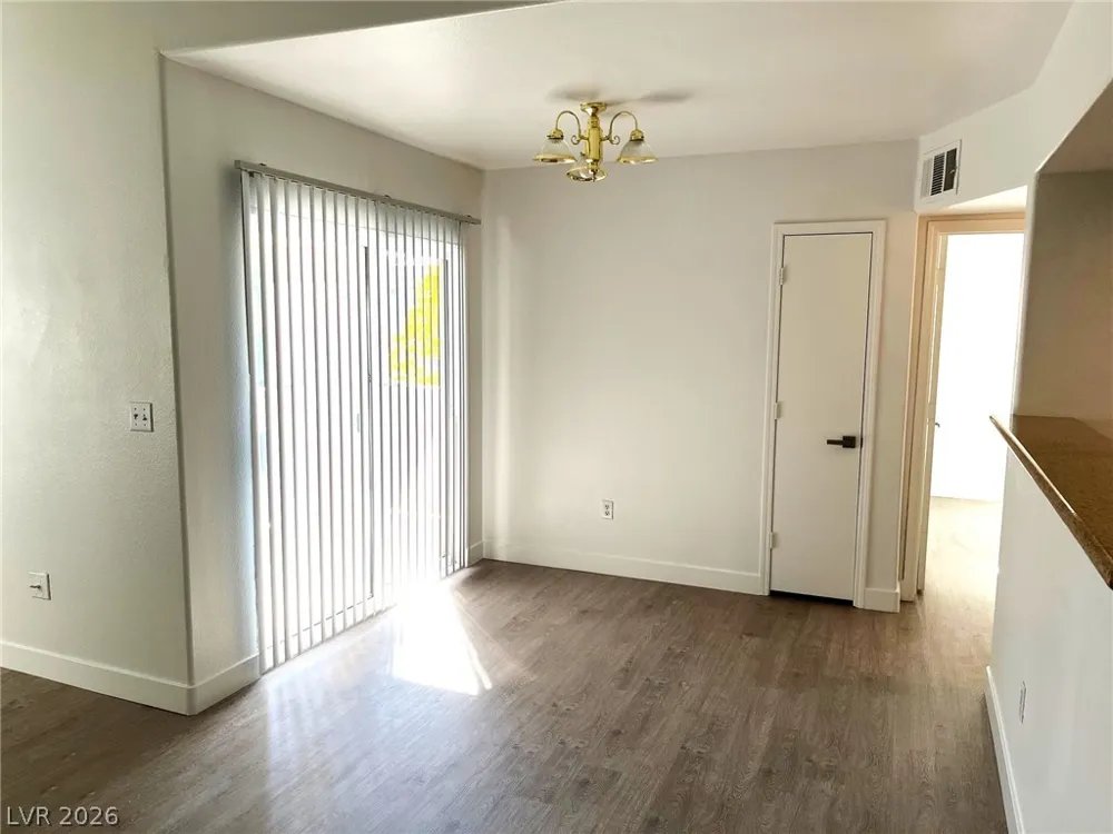 7255 W Sunset Road #2141 Las Vegas, NV 89113