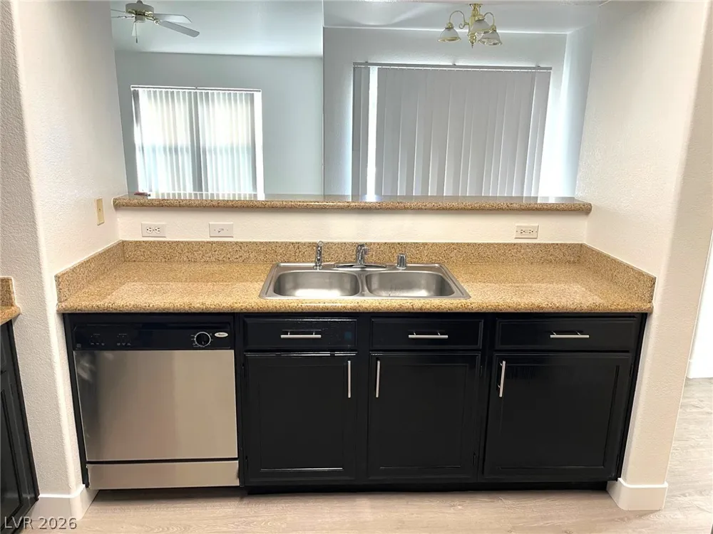 7255 W Sunset Road #2141 Las Vegas, NV 89113