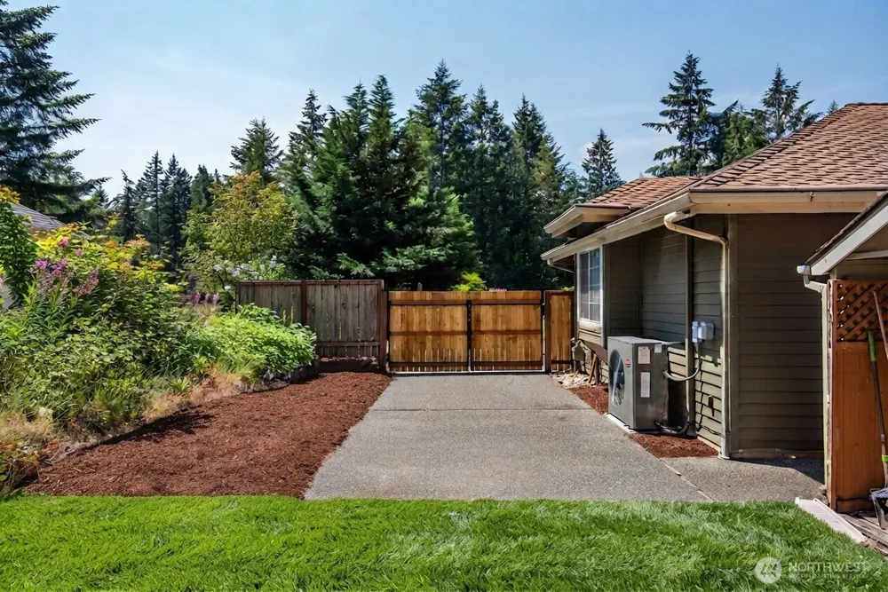 32818 181st Avenue SE Auburn, WA 98092