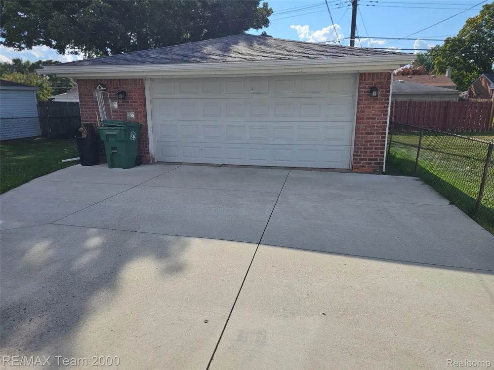 447 Gilman Street Garden City City, MI 48135