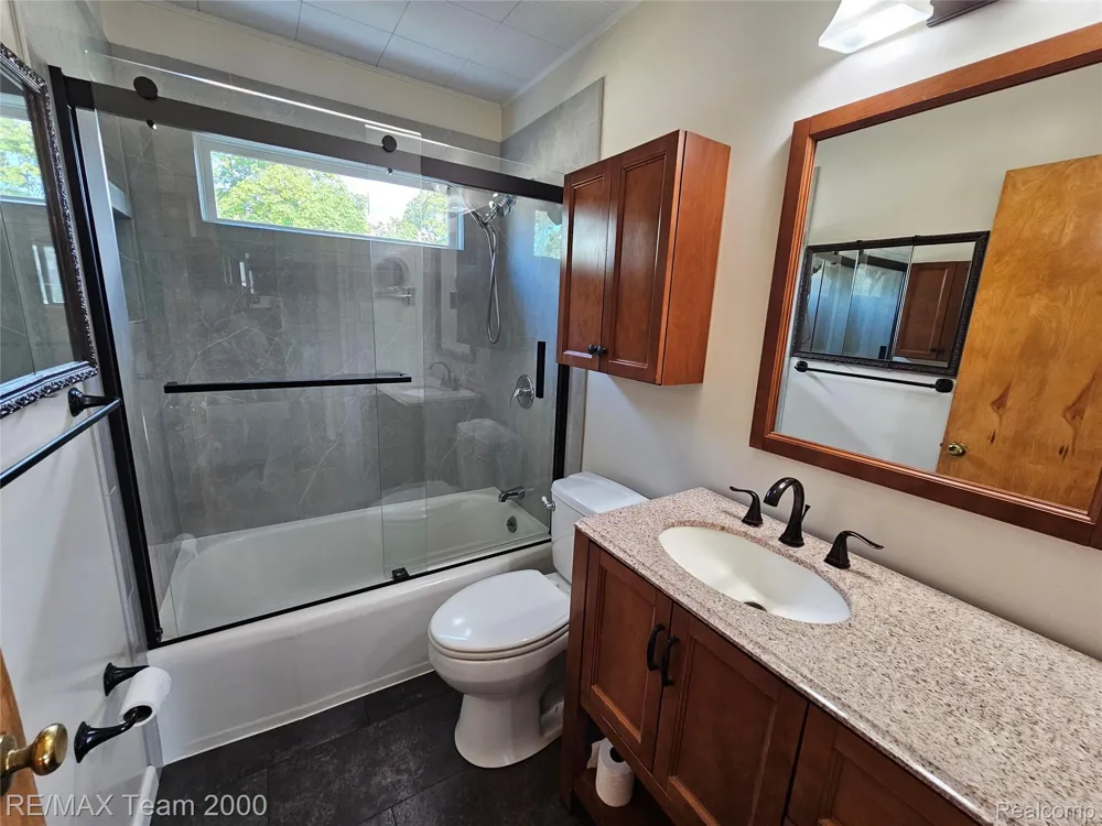 447 Gilman Street Garden City City, MI 48135