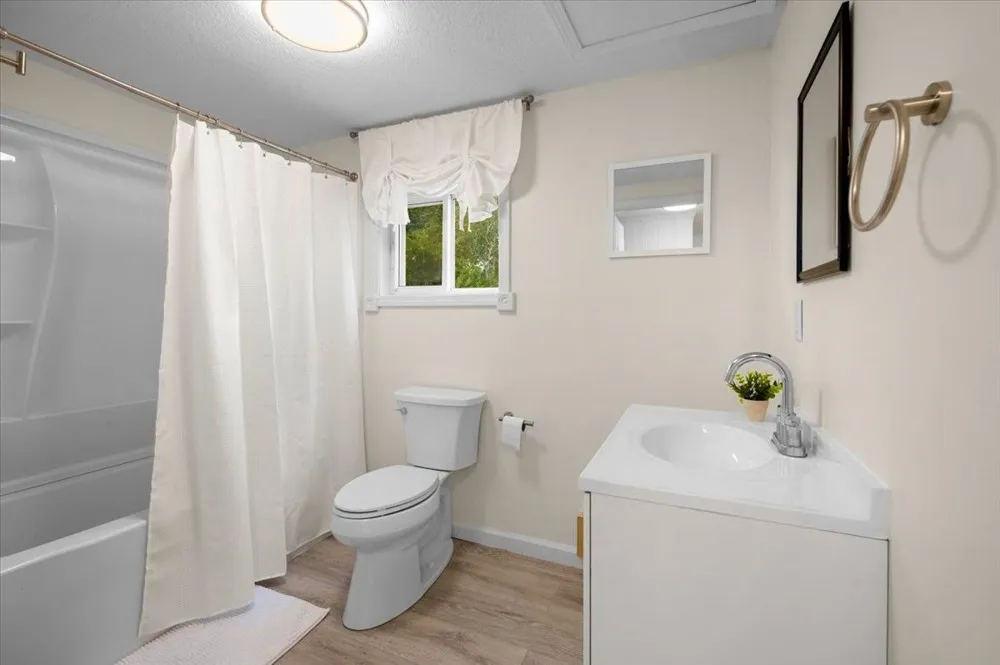 331 1st Street Breckenridge Village, MI 48615