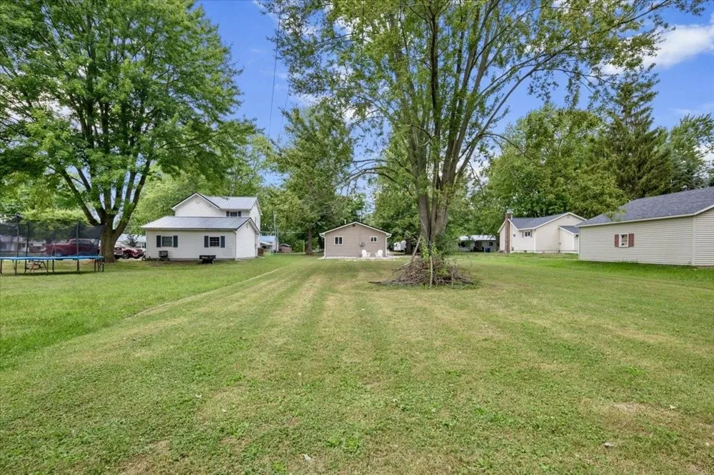 331 1st Street Breckenridge Village, MI 48615