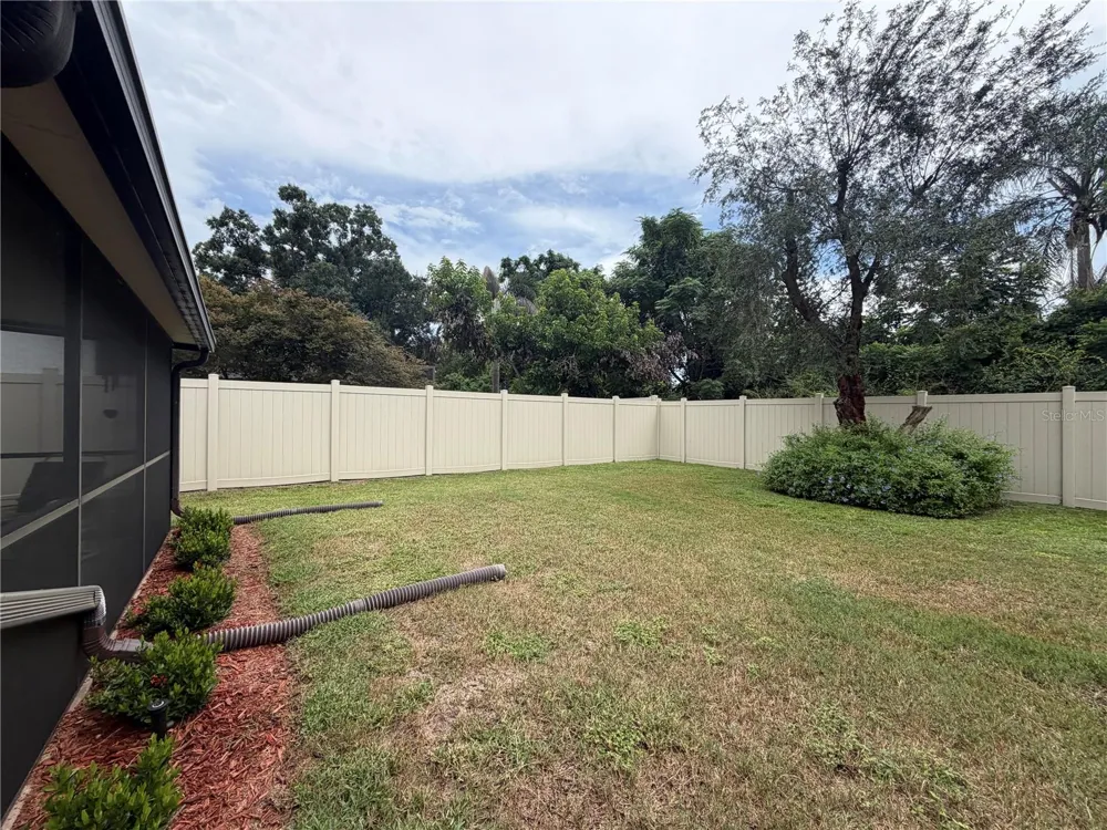 905 WICKETRUN DRIVE Brandon, FL 33510
