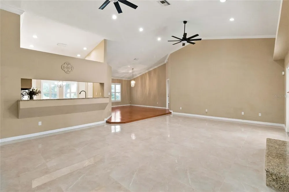 313 RIDGEWOOD STREET Altamonte Springs, FL 32701