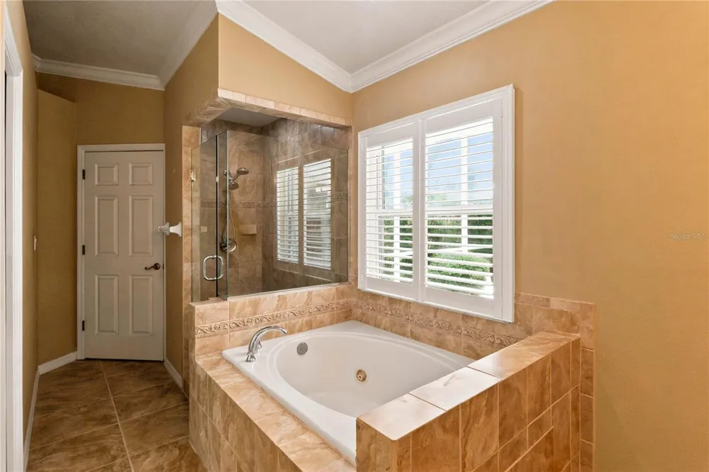 313 RIDGEWOOD STREET Altamonte Springs, FL 32701