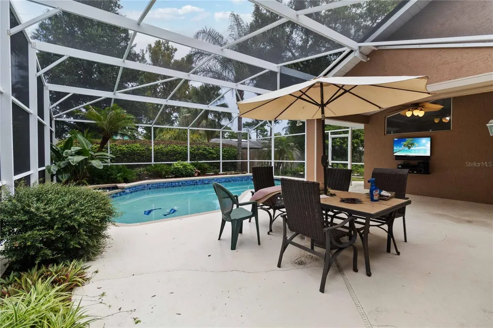 313 RIDGEWOOD STREET Altamonte Springs, FL 32701