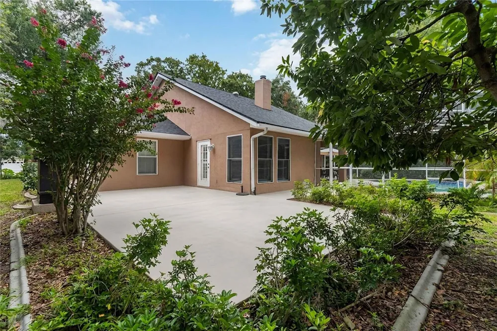 313 RIDGEWOOD STREET Altamonte Springs, FL 32701