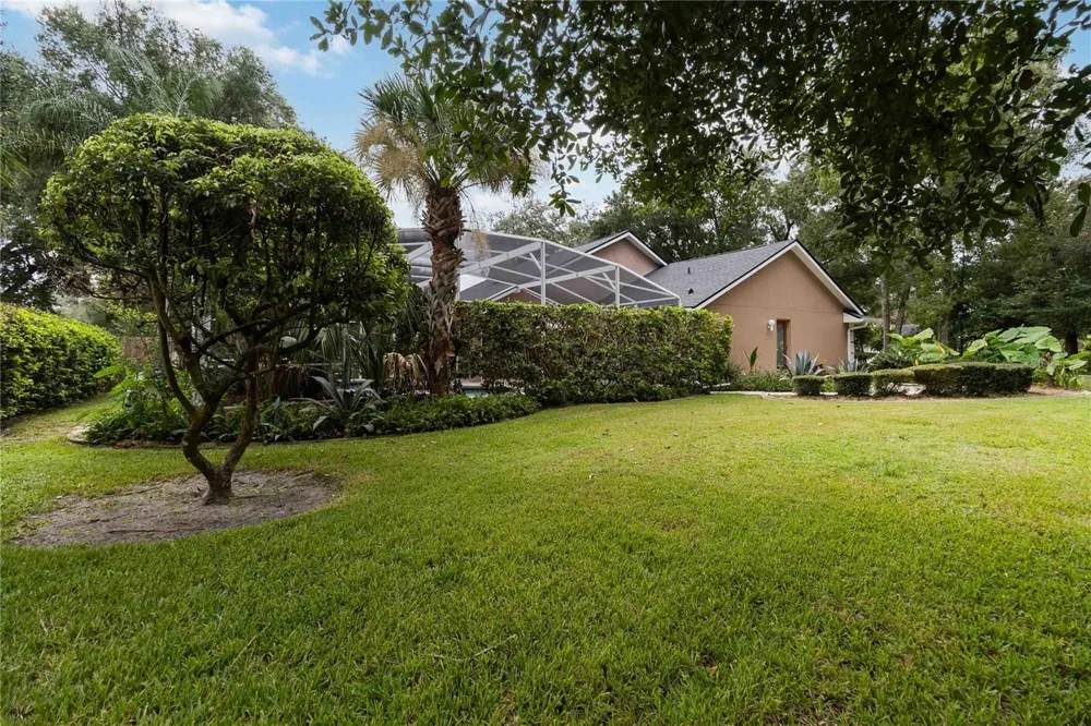 313 RIDGEWOOD STREET Altamonte Springs, FL 32701