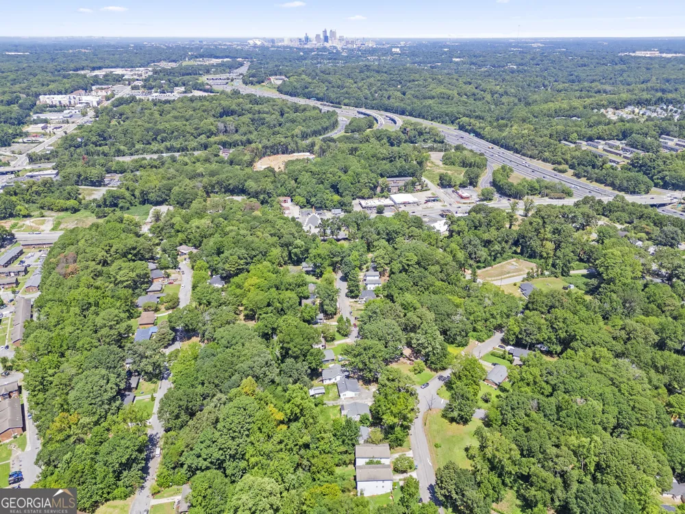 2821 7th ST SW Atlanta, GA 30315
