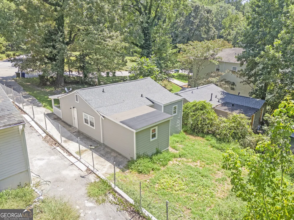 2821 7th ST SW Atlanta, GA 30315