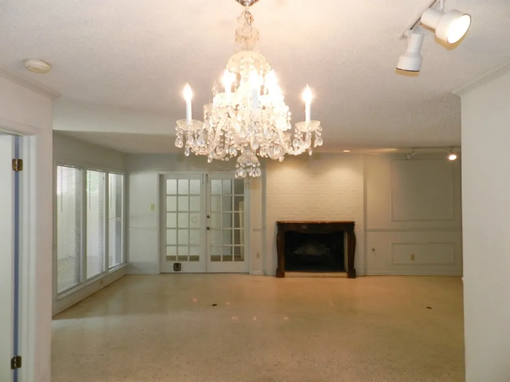 3713 Meredith Street Austin, TX 78703