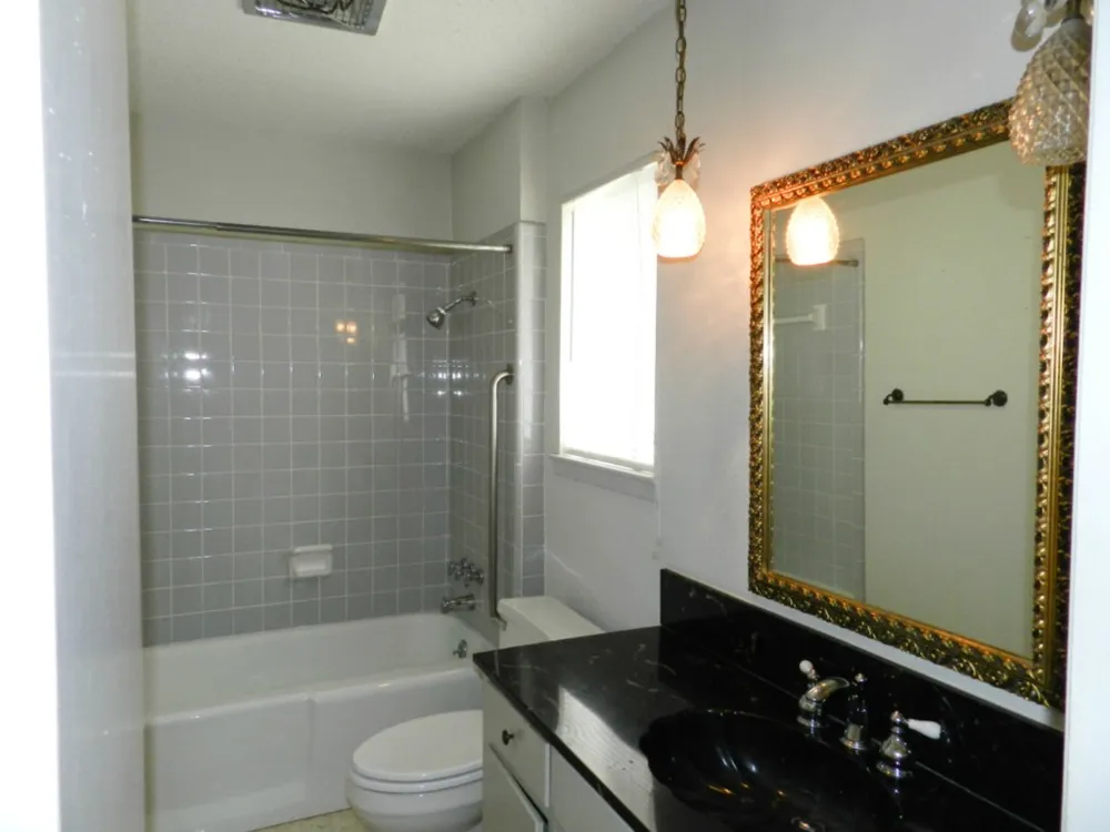 3713 Meredith Street Austin, TX 78703
