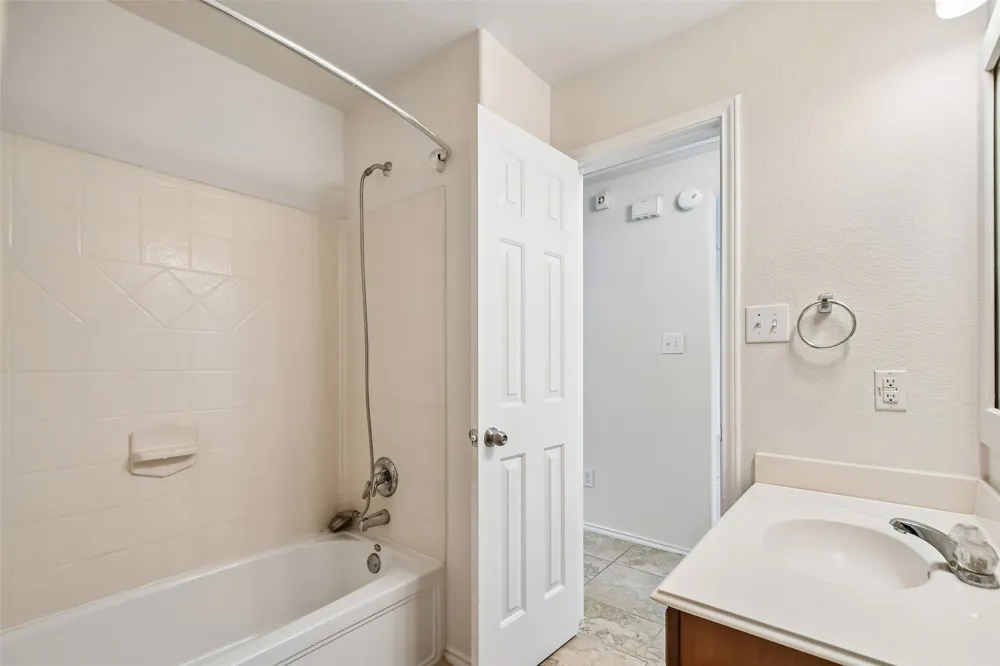 3000 Grand Mission Way Pflugerville, TX 78660