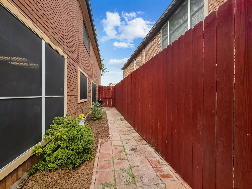 2116 Cannes Drive Carrollton, TX 75006