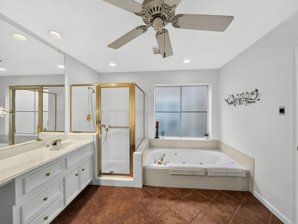 2116 Cannes Drive Carrollton, TX 75006