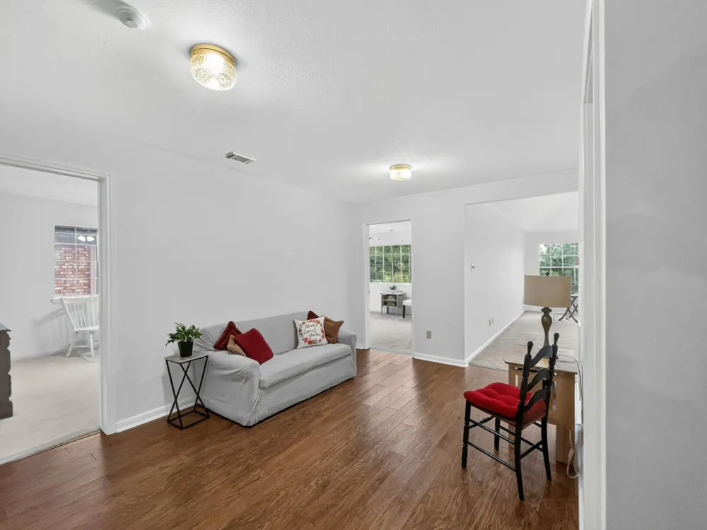 2116 Cannes Drive Carrollton, TX 75006