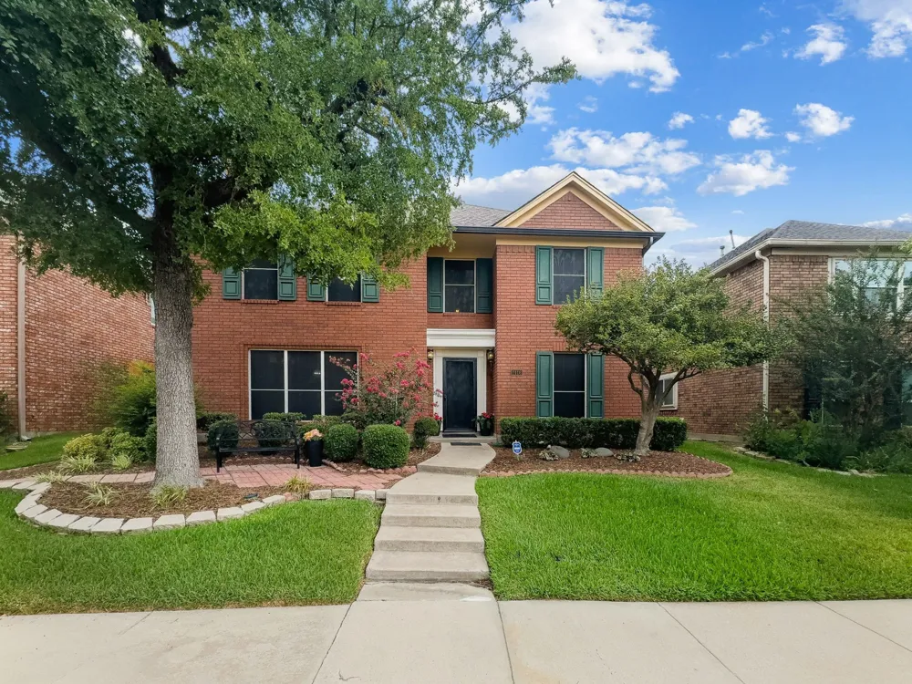 2116 Cannes Drive Carrollton, TX 75006