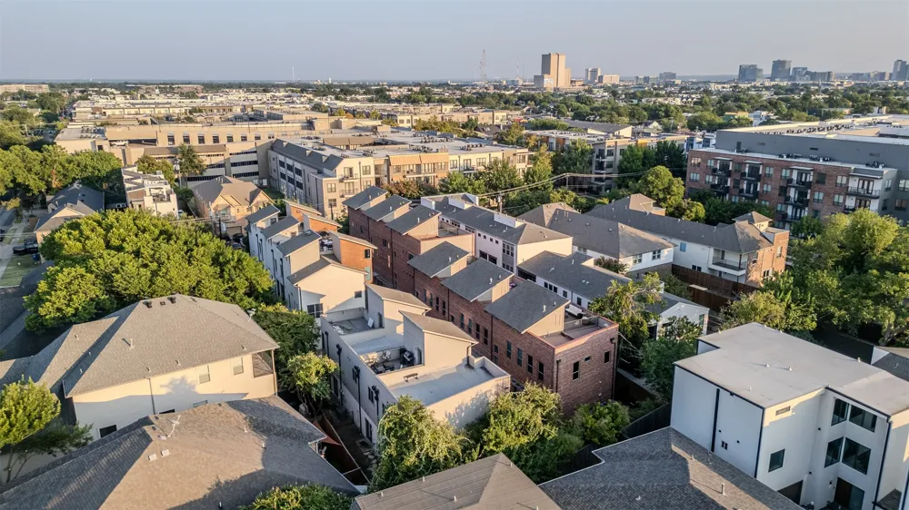 5017 Manett Street #103 Dallas, TX 75206