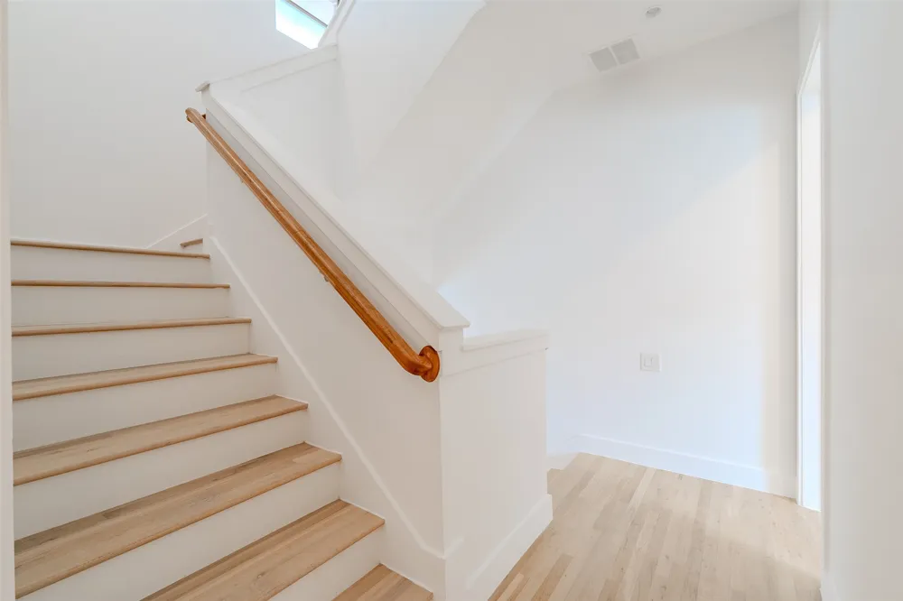 5017 Manett Street #103 Dallas, TX 75206