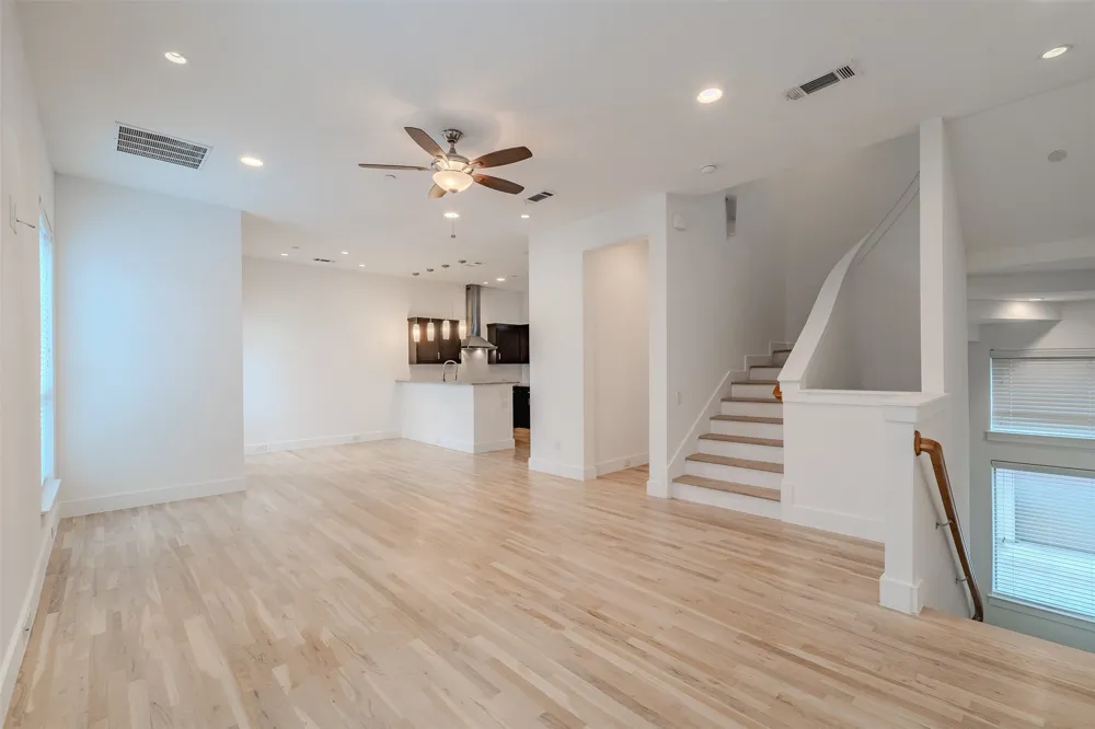 5017 Manett Street #103 Dallas, TX 75206