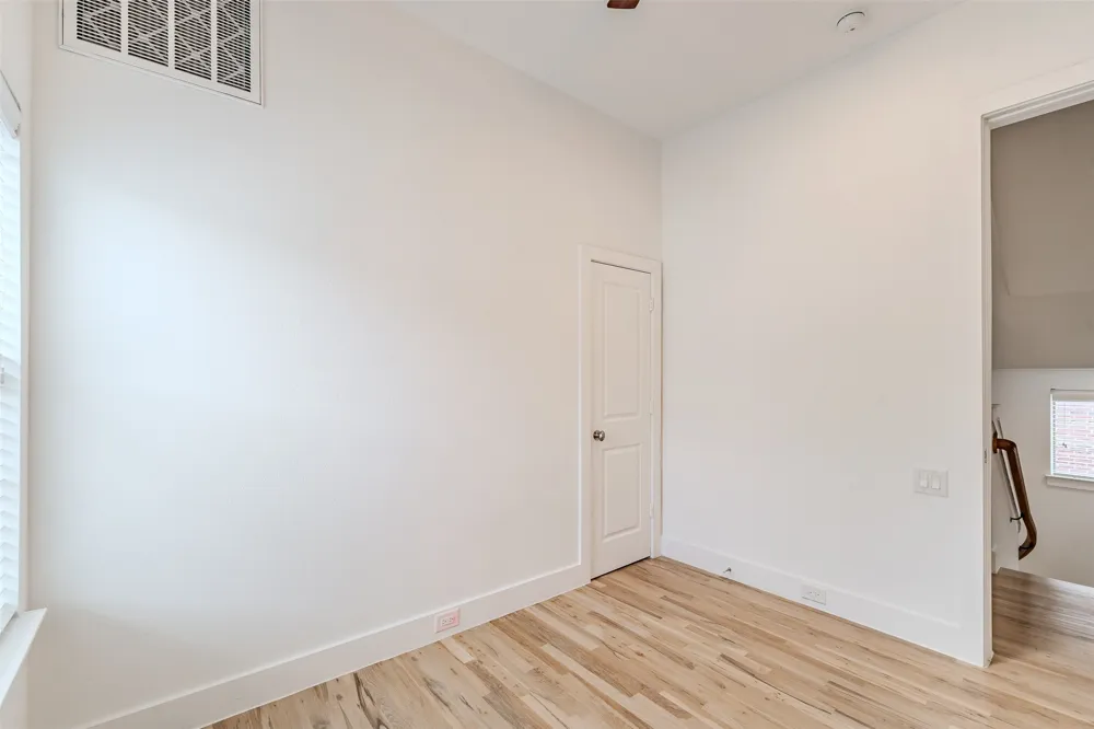 5017 Manett Street #103 Dallas, TX 75206