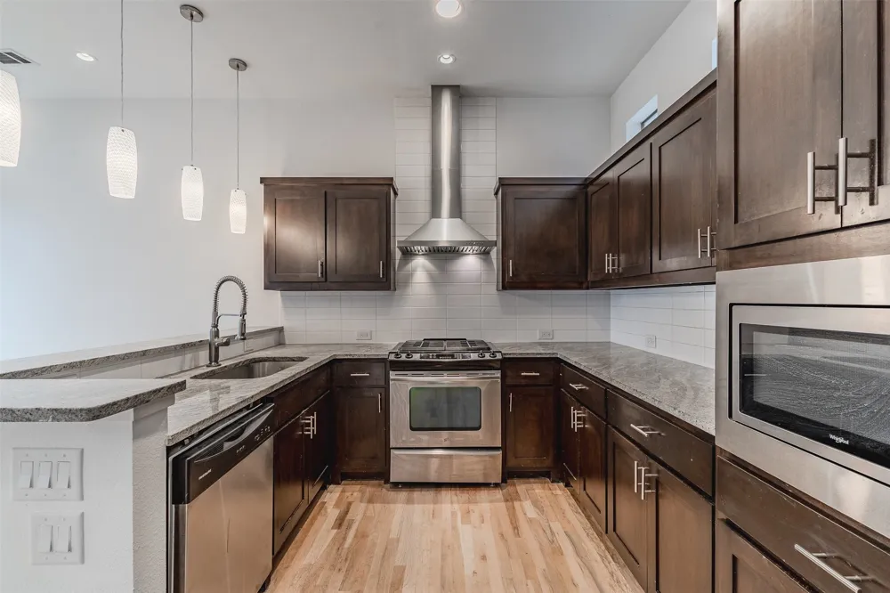 5017 Manett Street #103 Dallas, TX 75206